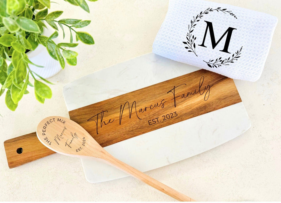 Marble and Wood Engraved Cheese Board, Custom Wedding/Engagement Gift, Charcuterie Board, Custom Family Gift , Personalized Bridal Gift