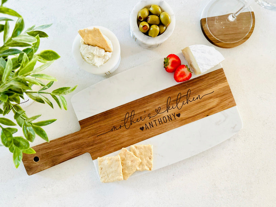 Engraved Marble and Wood Board for Mom, Wood Cutting Board for Mother, Personalized Charcuterie Board, Perfect Mother's Gift, Grandma Gift