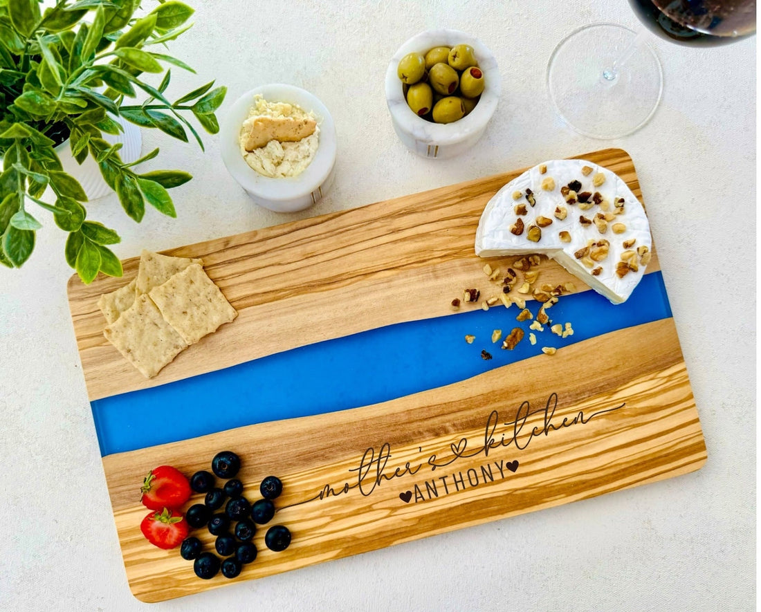 Resin and Olive Wood Charcuterie Board, Perfect Gift for Mother's Day, Engraved Charcuterie Board, Unique Grandma Gift,Custom Mom to be Gift