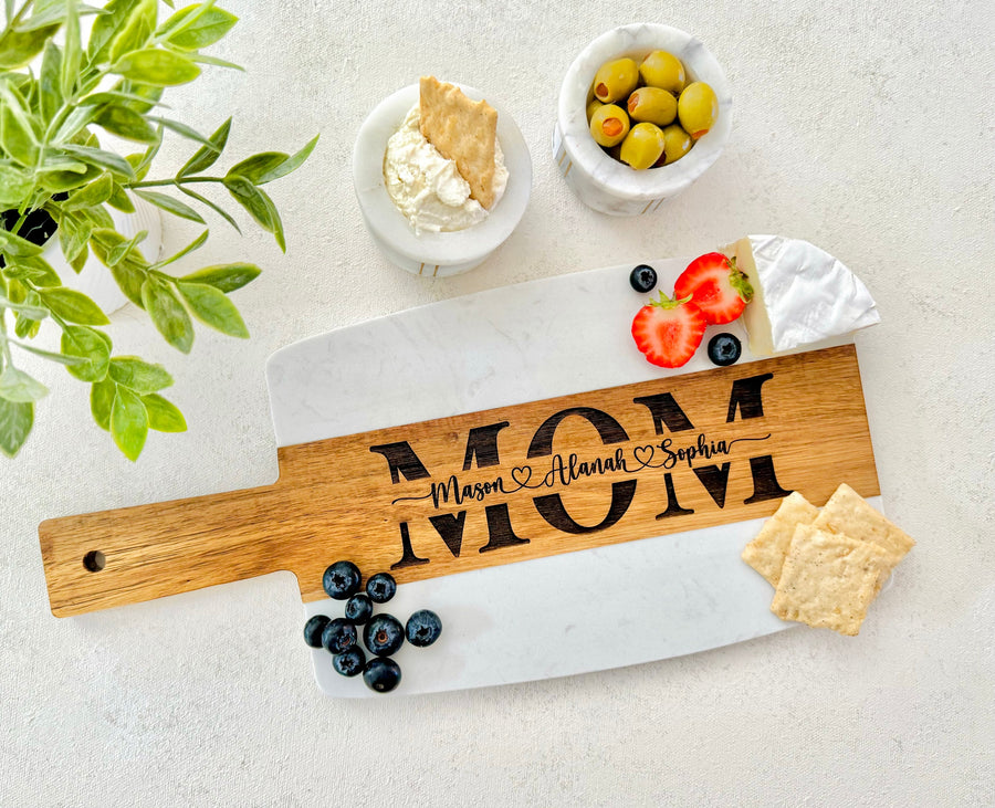 Engraved Marble and Wood Board for Mom, Personalized Mother's Gift, Custom Mom Cutting Board, Unique Personalized Charcuterie Board