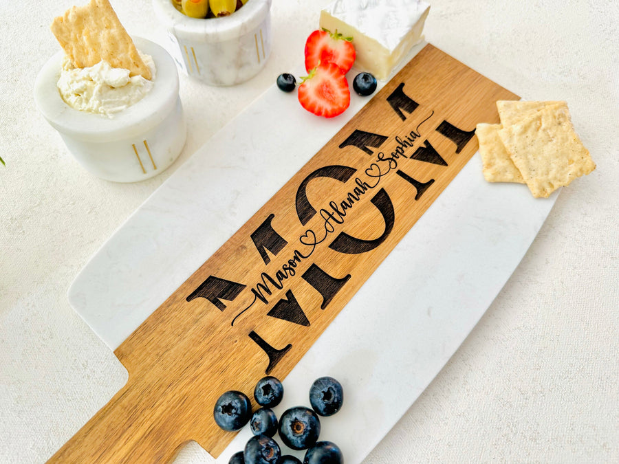 Engraved Marble and Wood Board for Mom, Personalized Mother's Gift, Custom Mom Cutting Board, Unique Personalized Charcuterie Board