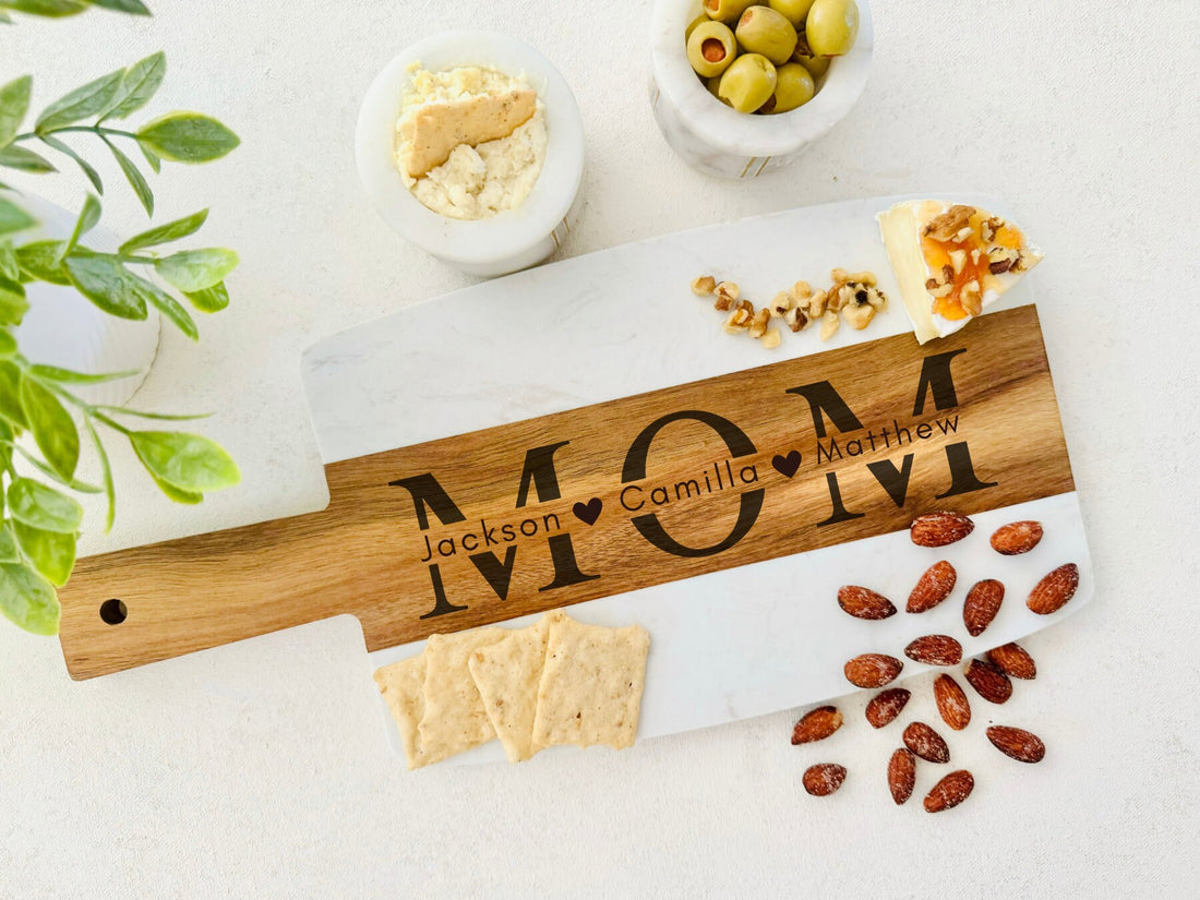 Engraved Marble and Wood Board for Mom, Personalized Mother's Gift, Custom Mom Cutting Board, Unique Personalized Charcuterie Board